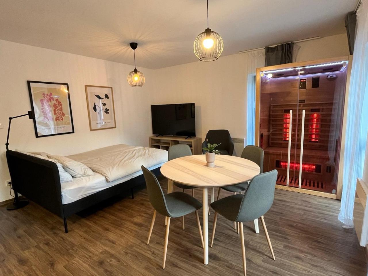 Sanky Apartmany Liberec Exteriör bild