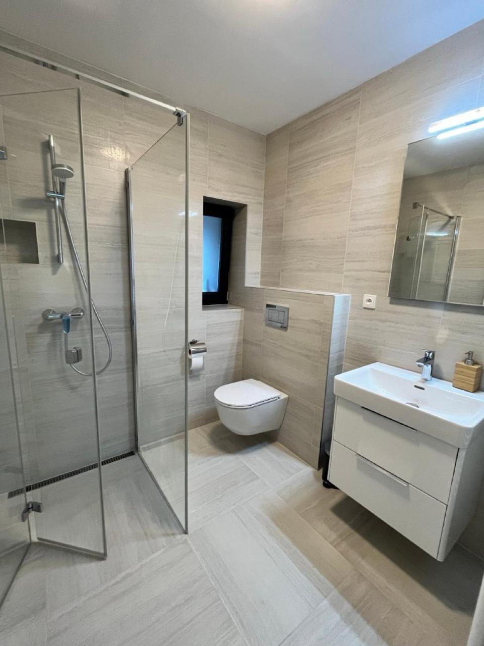 Sanky Apartmany Liberec Exteriör bild