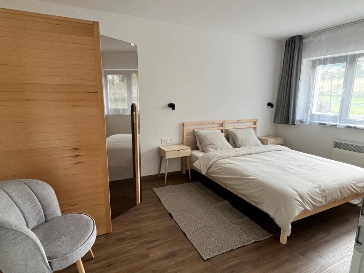 Sanky Apartmany Liberec Exteriör bild