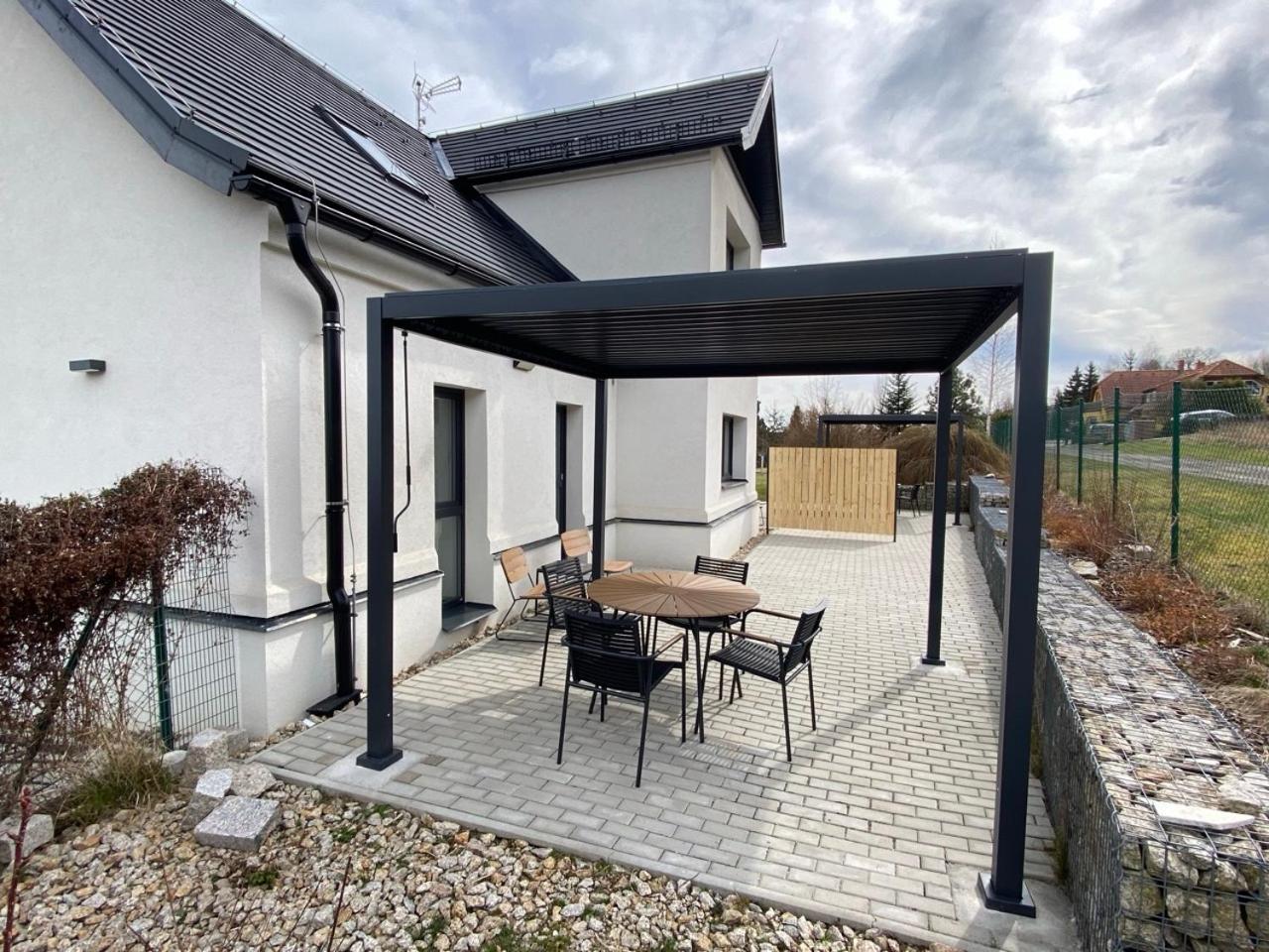 Sanky Apartmany Liberec Exteriör bild